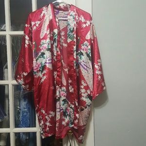 Excellent condition Chinese silk robe